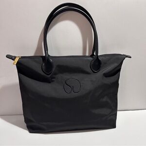 St.John (Copy) Black Structured Tote Bag with Elegant Design